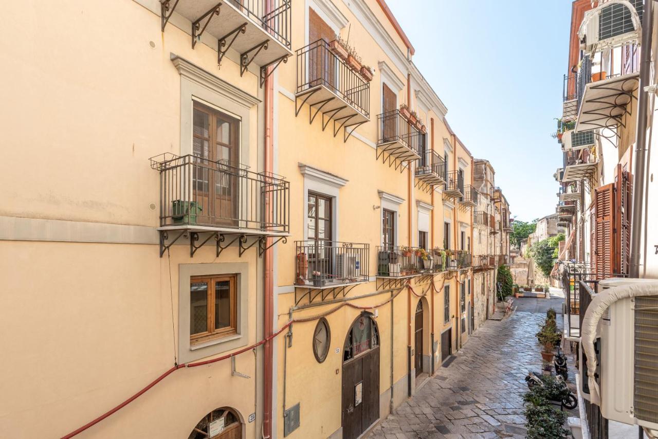 Vetriera 22 Apartment Palermo Exterior photo