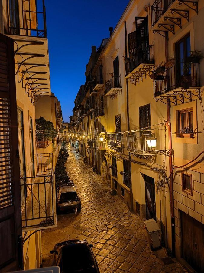 Vetriera 22 Apartment Palermo Exterior photo
